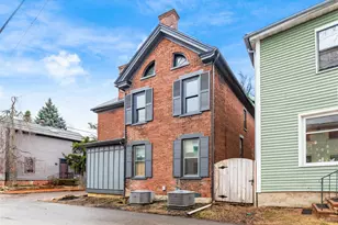 385-387 Jackson St, Columbus, OH 43206 - Photo 3