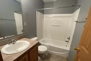 8322 Bruntsfield Rd, Columbus, OH 43235 - Photo 11