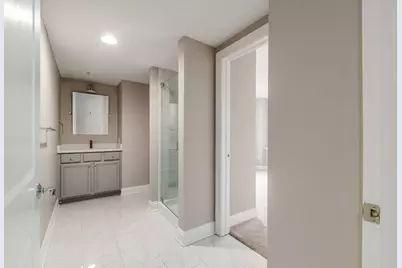 50 W Broad Street #2101, Columbus, OH 43215 - Photo 15