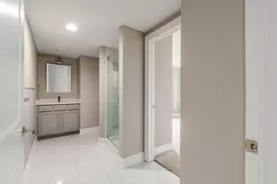 50 W Broad St, Columbus, OH 43215 - Photo 15