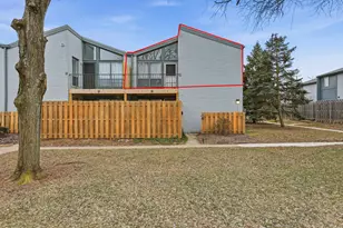 1126 Merrimar Cir N, Columbus, OH 43220 - Photo 1