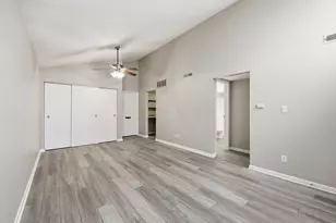 1126 Merrimar Cir N, Columbus, OH 43220 - Photo 5