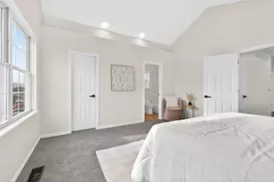 5136 Maple Valley Dr, Columbus, OH 43228 - Photo 41