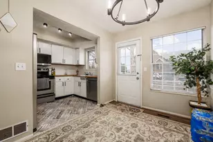 5118 Dalmeny Ct, Columbus, OH 43220 - Photo 11