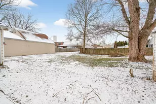 100 W Poplar Ave, Newark, OH 43055 - Photo 27