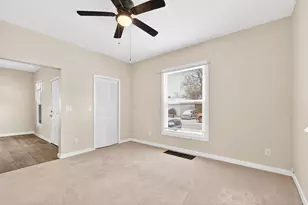 100 W Poplar Ave, Newark, OH 43055 - Photo 7