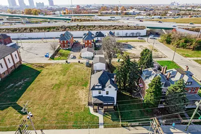 489 Saint Clair Avenue, Columbus, OH 43203 - Photo 3