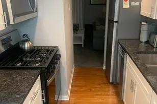 2593 Olde Hill Ct N, Columbus, OH 43221 - Photo 5