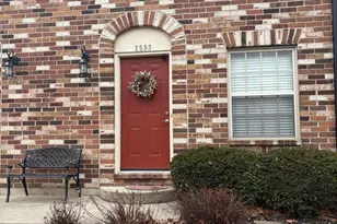 2593 Olde Hill Ct N, Columbus, OH 43221 - Photo 1