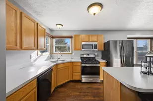 2634 Little Pine Ln, Lancaster, OH 43130 - Photo 5