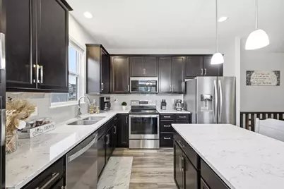 161 Rosewood Loop SE, Commercial Point, OH 43116 - Photo 7