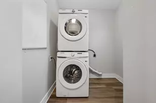 423 St Clair Ave, Columbus, OH 43203 - Photo 25