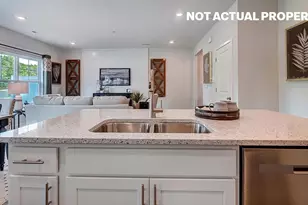 1493 Jarry Ave, Columbus, OH 43228 - Photo 13