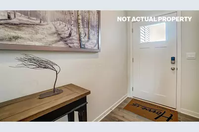 1493 Jarry Avenue, Columbus, OH 43228 - Photo 3