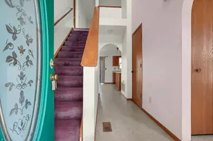 4732 Lesbrook Dr, Columbus, OH 43228 - Photo 3