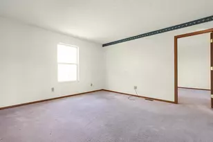 4732 Lesbrook Dr, Columbus, OH 43228 - Photo 17