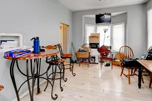 122 S Champion Ave, Columbus, OH 43205 - Photo 9