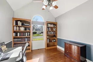 1229 Venetian Way, Columbus, OH 43230 - Photo 35