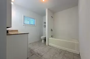 301 N Elm St, Bellefontaine, OH 43311 - Photo 21