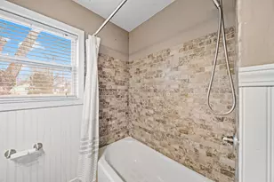 2753 Shrewsbury Rd, Columbus, OH 43221 - Photo 21