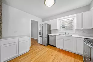 2753 Shrewsbury Rd, Columbus, OH 43221 - Photo 5