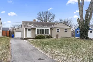 2753 Shrewsbury Rd, Columbus, OH 43221 - Photo 3