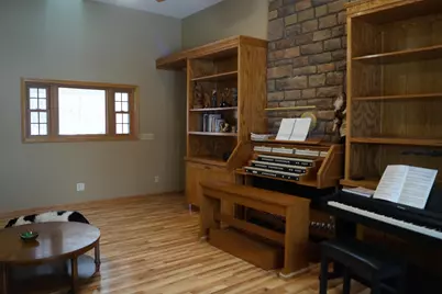 2474 Sleepy Hollow Road SE, Heath, OH 43056 - Photo 13