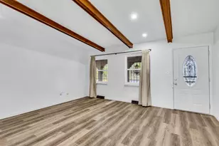 1993 Mountain Oak Rd, Columbus, OH 43219 - Photo 7