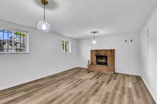 1993 Mountain Oak Rd, Columbus, OH 43219 - Photo 19