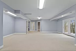 985 Linworth Village Dr, Columbus, OH 43235 - Photo 31