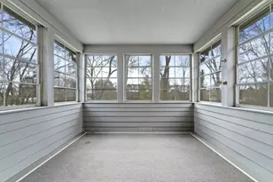 985 Linworth Village Dr, Columbus, OH 43235 - Photo 11