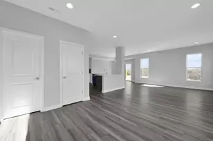 5491 Fawnsbury Ct, Powell, OH 43065 - Photo 7