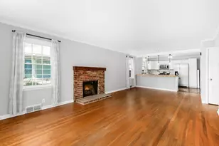 2966 Brownlee Ave, Columbus, OH 43209 - Photo 3