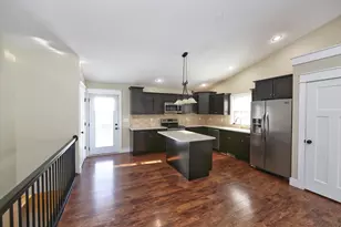 817 Highland Hills Dr, Howard, OH 43028 - Photo 7