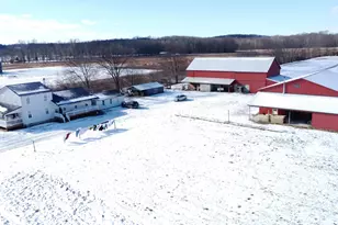 623 Flag Dale Rd S, Junction City, OH 43748 - Photo 1