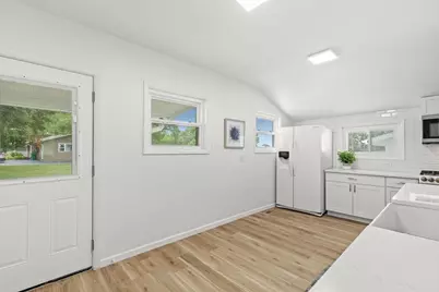 4461 New Carlisle Pike, Springfield, OH 45504 - Photo 13