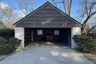 2272 Fishinger Rd, Columbus, OH 43221 - Photo 9