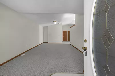 37 Riverview Drive, Shelby, OH 44875 - Photo 3