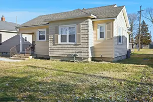 920 Sycamore St, Washington Court House, OH 43160 - Photo 3