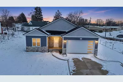 332 Wooster Road, Mount Vernon, OH 43050 - Photo 1