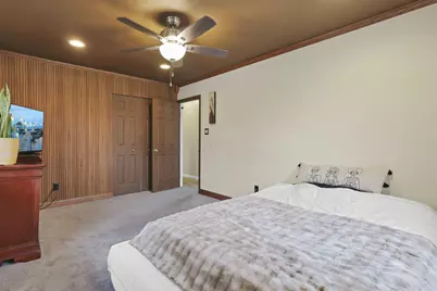 1065 Bernard Road, Columbus, OH 43221 - Photo 21