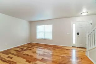 180 Cherry Tree Ln, Commercial Point, OH 43116 - Photo 3