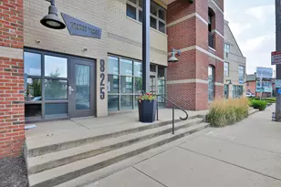825 N 4th St, Columbus, OH 43215 - Photo 3