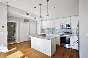 825 N 4th St, Columbus, OH 43215 - Photo 11