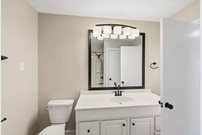 566 E 10th Street, Marysville, OH 43040 - Photo 17