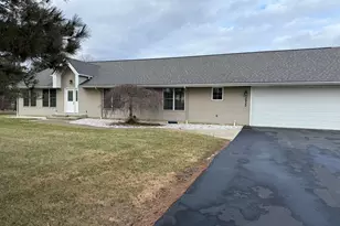 3930 Summit View Rd, Dublin, OH 43016 - Photo 3