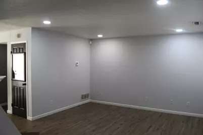 1823 Worthington Run Drive #F, Columbus, OH 43235 - Photo 3