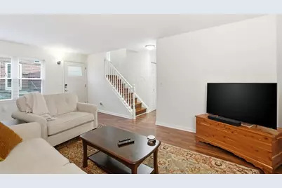 1350 Baja Lane #10, Columbus, OH 43204 - Photo 7