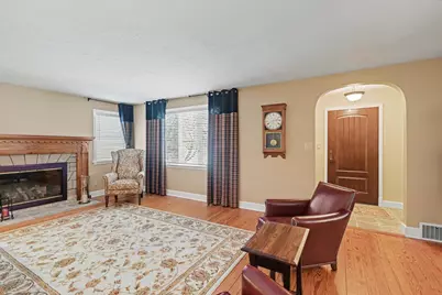 35 E Gaylord Avenue, Shelby, OH 44875 - Photo 3