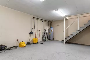 6295 Dresden Rd, Zanesville, OH 43701 - Photo 5